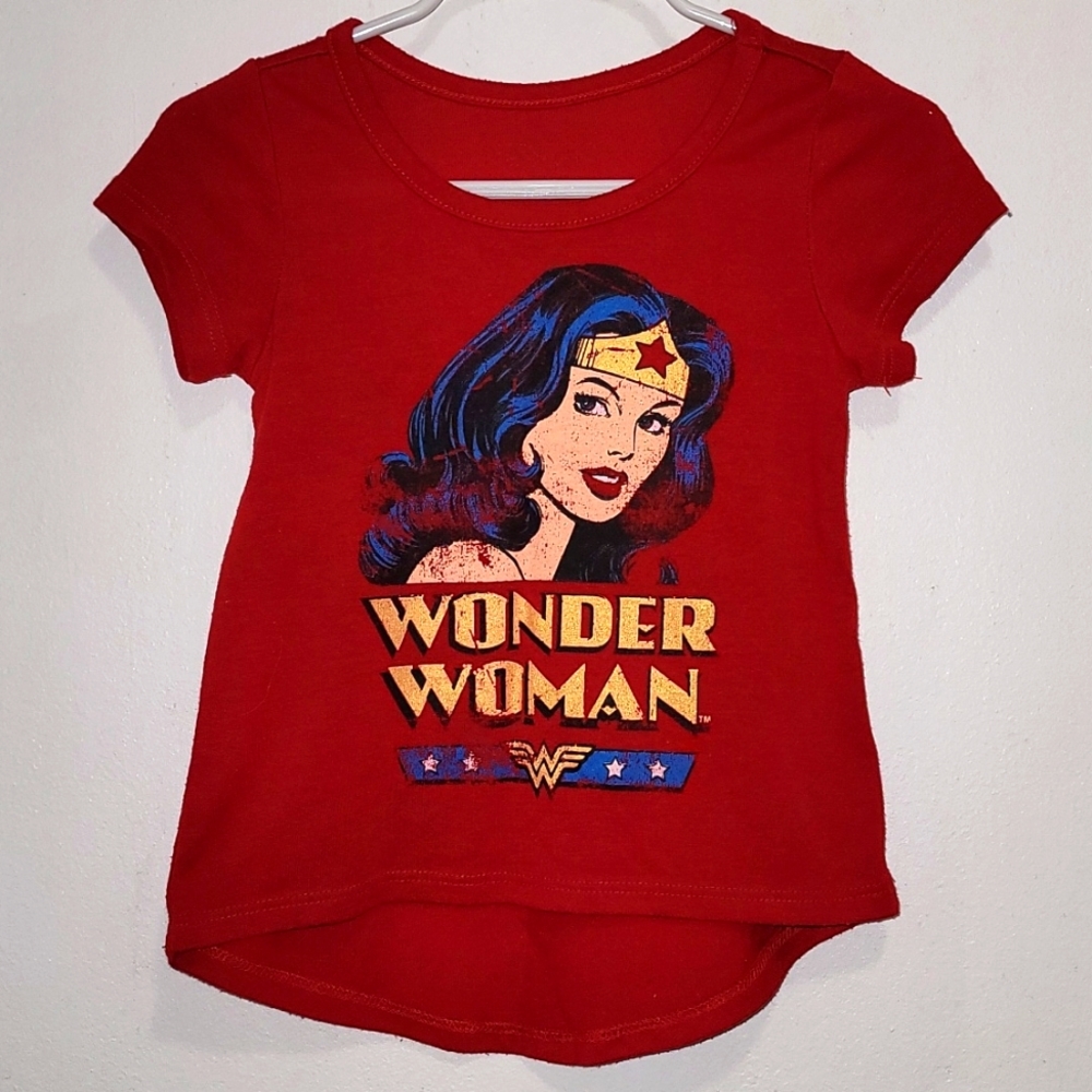 SALE 5/$20 Red Wonder Woman Short Sleeve Hi Lo T-Shirt